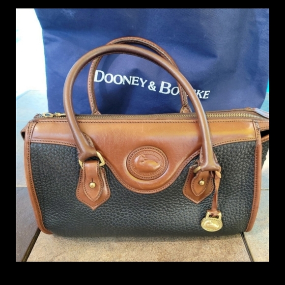 Vintage 90's Black Dooney Bourke Hand Bag Purse - Picture 10 of 10